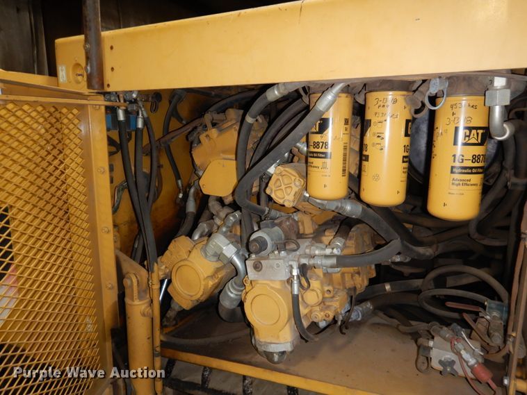 image for item EF9680 2008 Caterpillar AP-1055D  paver