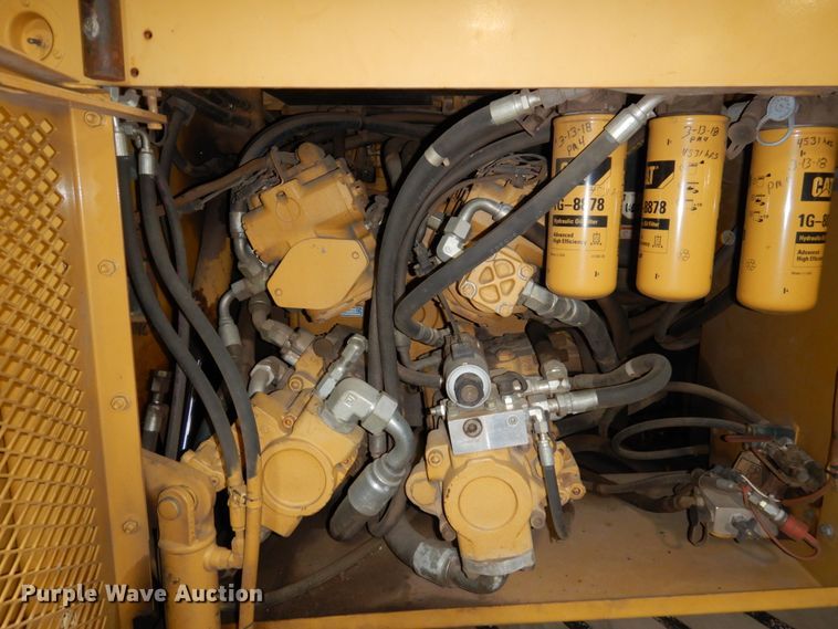 image for item EF9680 2008 Caterpillar AP-1055D  paver