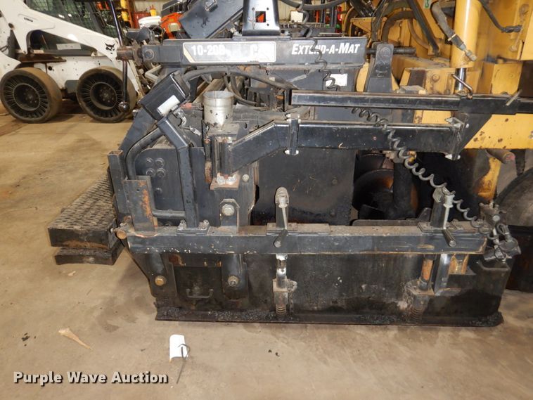 image for item EF9680 2008 Caterpillar AP-1055D  paver
