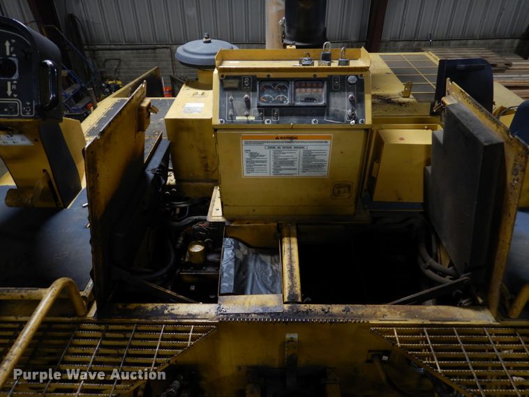 image for item EF9680 2008 Caterpillar AP-1055D  paver