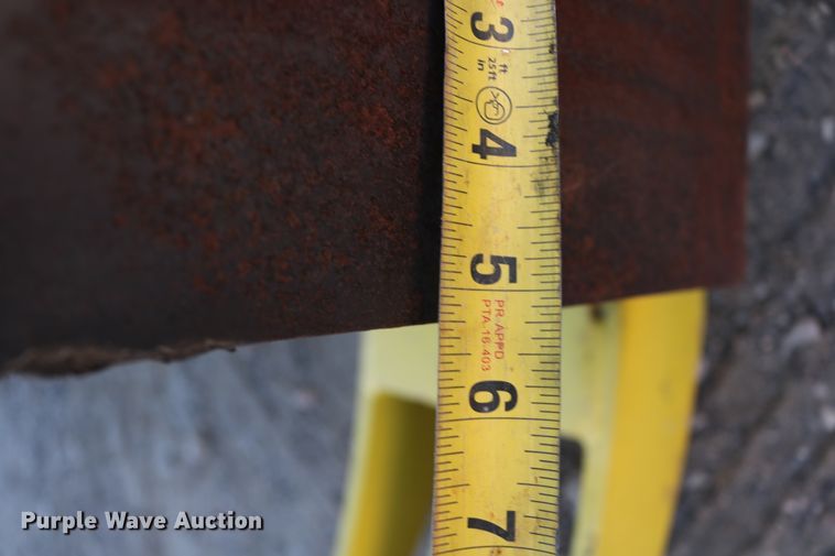 image for item EO9842 (2) overhead cranes