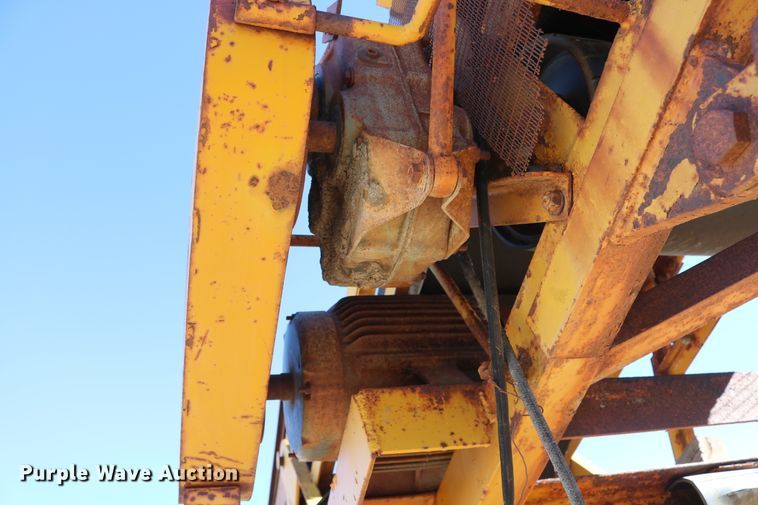 image for item EO9863 NC Ribble stacking conveyor