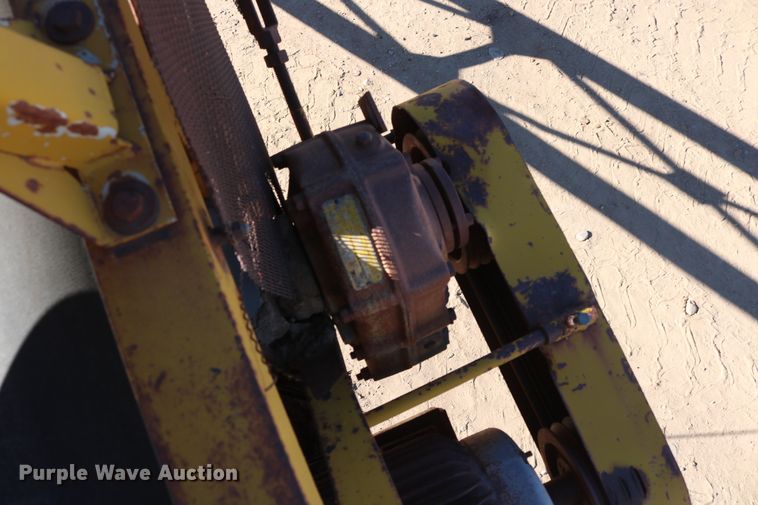 image for item EO9863 NC Ribble stacking conveyor