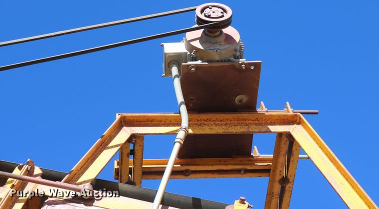 image for item EO9864 Peerless conveyor