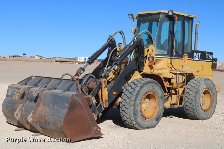image for item EO9874 1999 Caterpillar IT24F  wheel loader