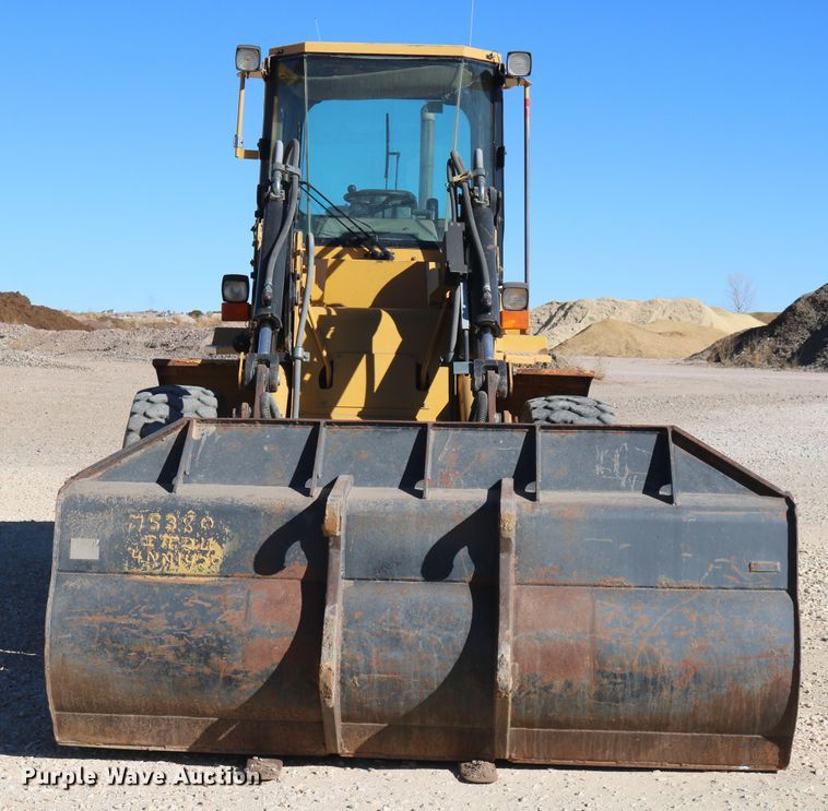 image for item EO9874 1999 Caterpillar IT24F  wheel loader