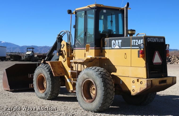 image for item EO9874 1999 Caterpillar IT24F  wheel loader