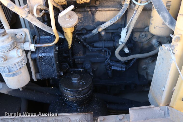 image for item EO9874 1999 Caterpillar IT24F  wheel loader