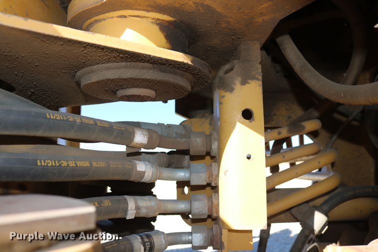 image for item EO9874 1999 Caterpillar IT24F  wheel loader