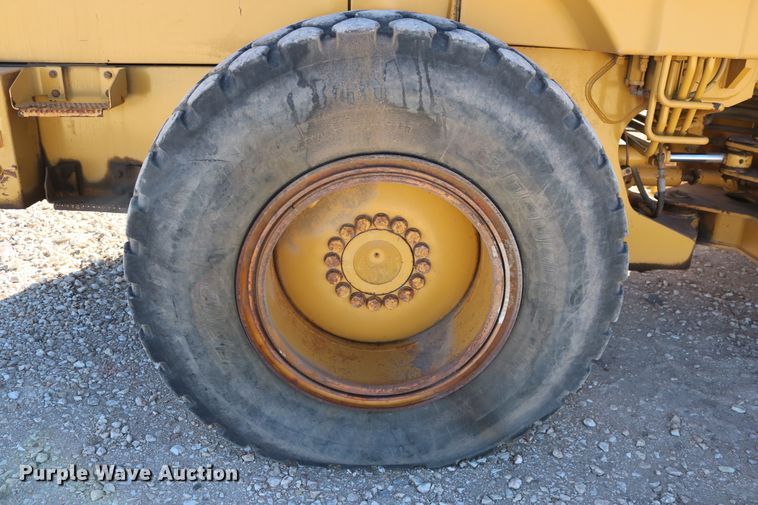 image for item EO9874 1999 Caterpillar IT24F  wheel loader
