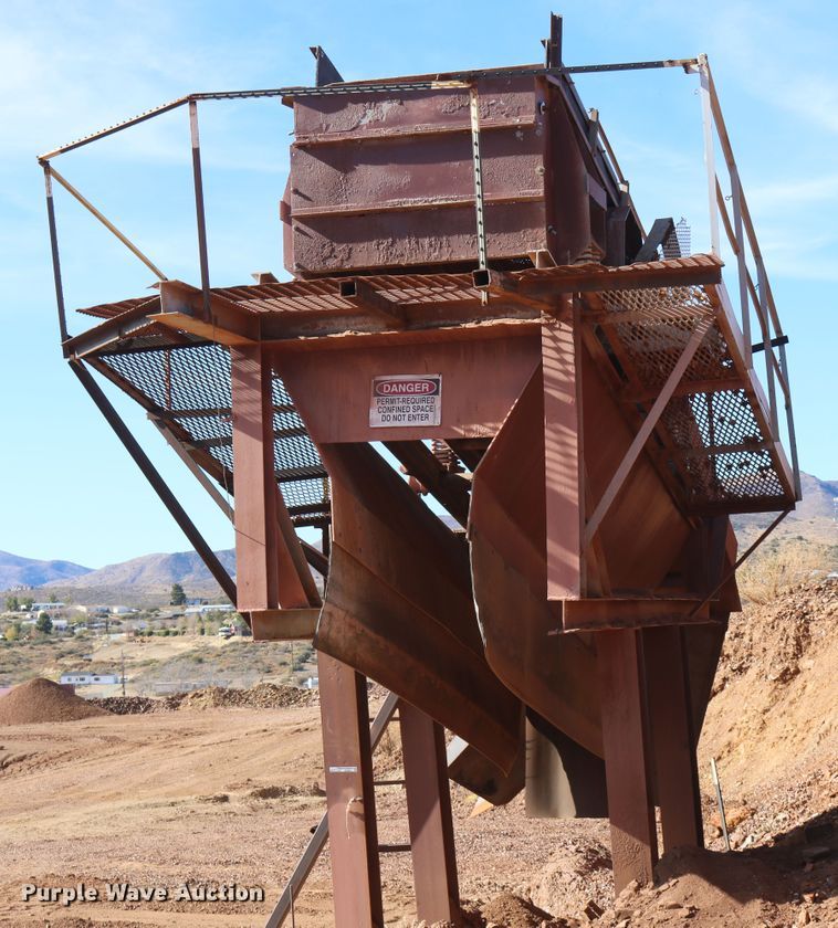 image for item EO9881 Shop built screen