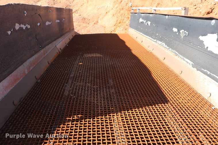 image for item EO9881 Shop built screen