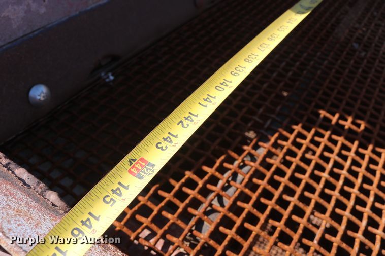 image for item EO9881 Shop built screen