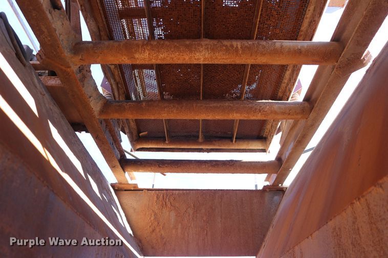 image for item EO9881 Shop built screen