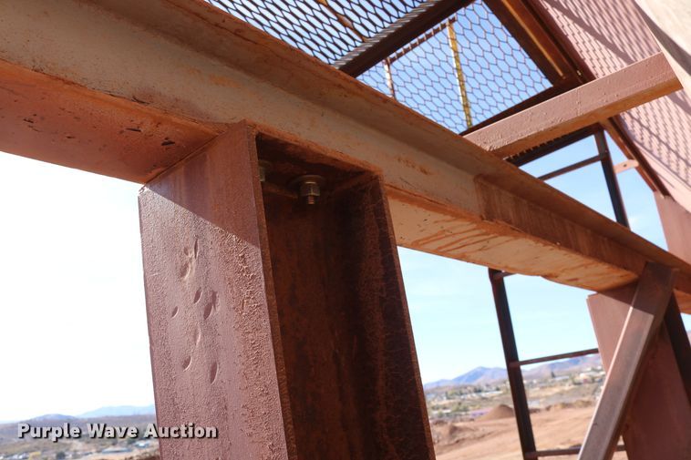 image for item EO9881 Shop built screen