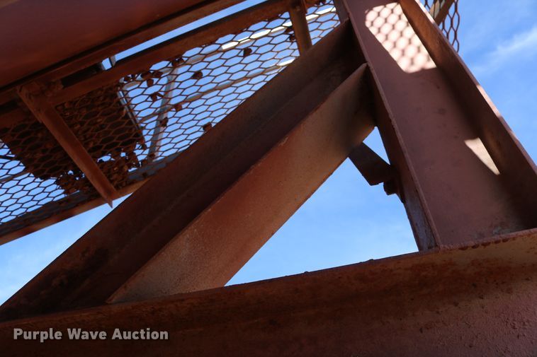 image for item EO9881 Shop built screen