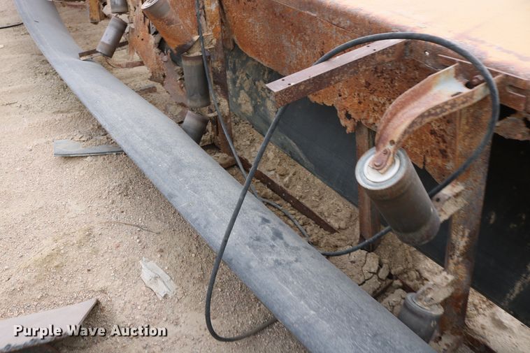 image for item EO9887 (2) Kolman 202 conveyors