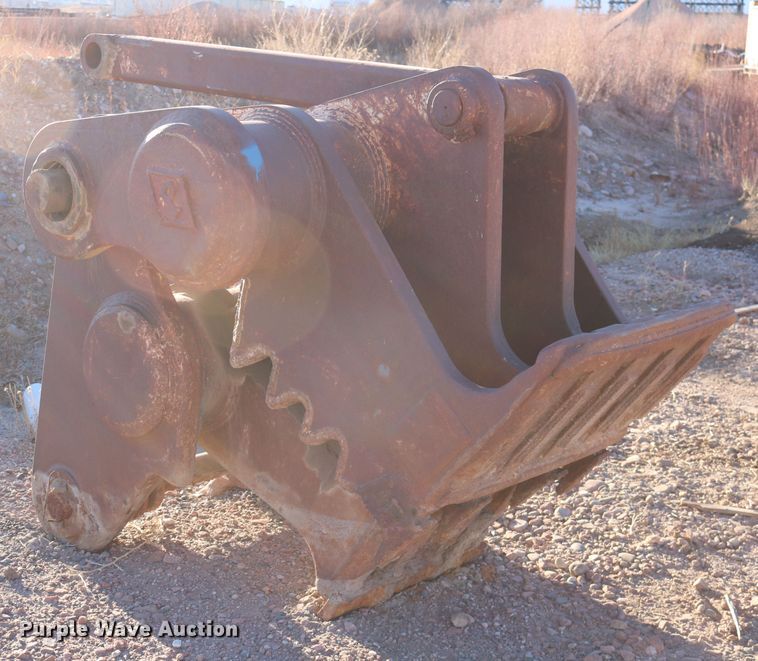 image for item EP9680 Pemberton 8041 28"W fixed position concrete pulverizer