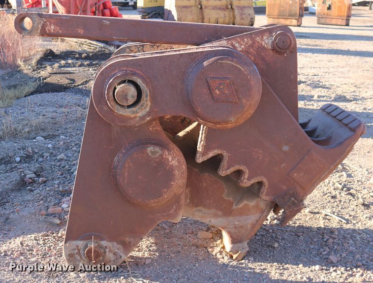 image for item EP9680 Pemberton 8041 28"W fixed position concrete pulverizer