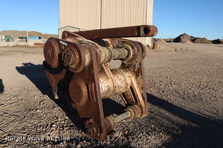 image for item EP9680 Pemberton 8041 28"W fixed position concrete pulverizer