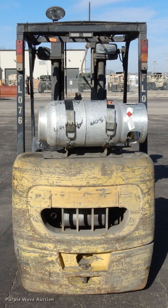 image for item EY9125 Komatsu  forklift
