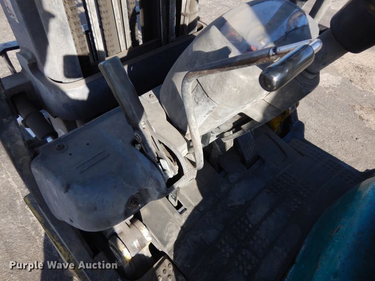 image for item EY9125 Komatsu  forklift