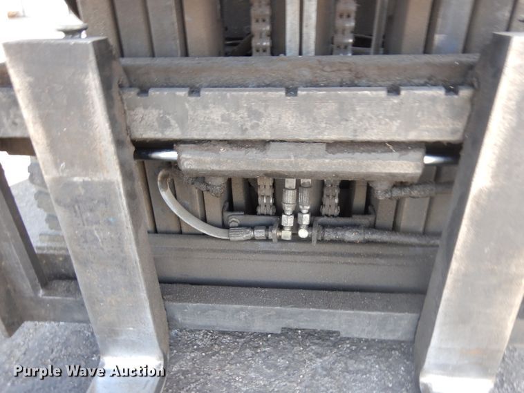 image for item EY9125 Komatsu  forklift