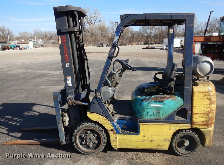 image for item EY9126 Komatsu 3EB96A5310  forklift