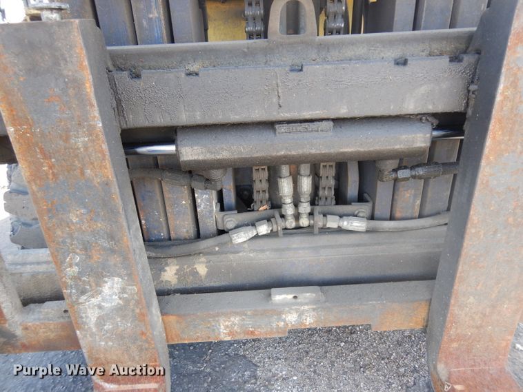 image for item EY9126 Komatsu 3EB96A5310  forklift