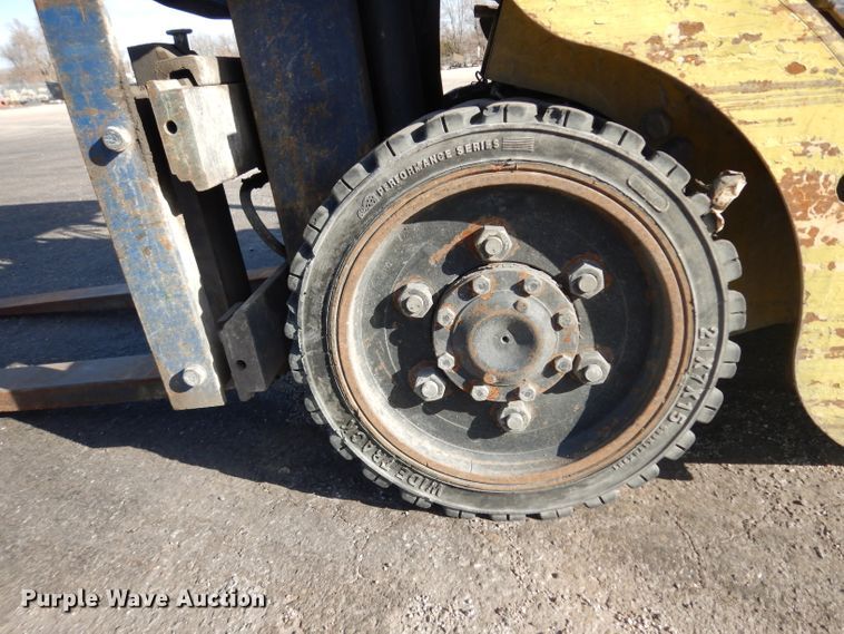 image for item EY9126 Komatsu 3EB96A5310  forklift