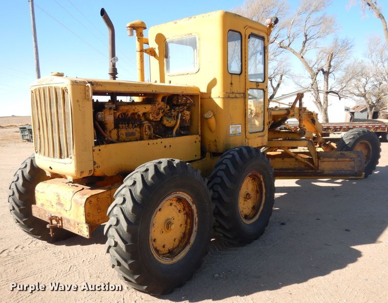 image for item EY9131 Caterpillar  rigid frame motor grader