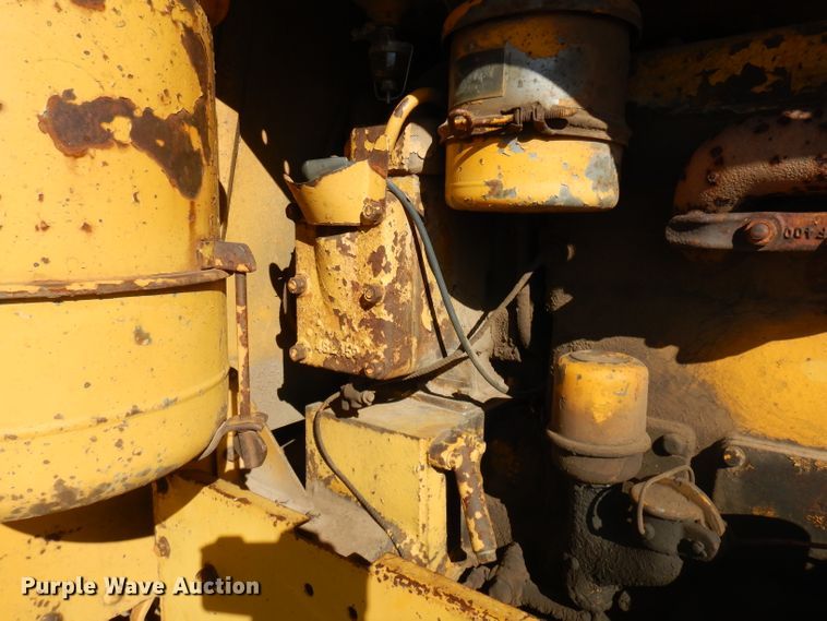 image for item EY9131 Caterpillar  rigid frame motor grader