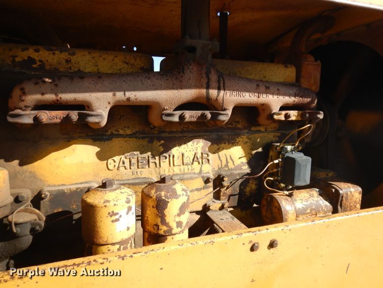 image for item EY9131 Caterpillar  rigid frame motor grader