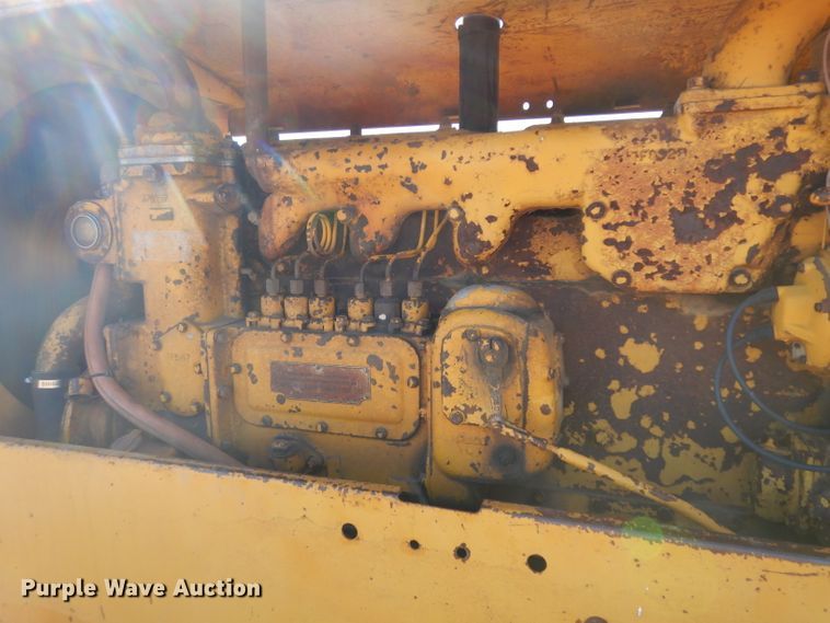 image for item EY9131 Caterpillar  rigid frame motor grader