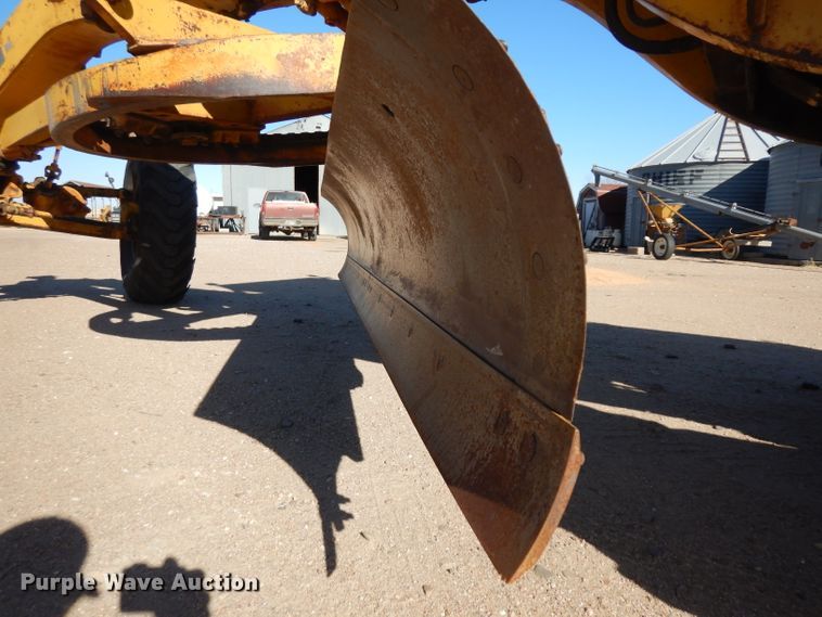 image for item EY9131 Caterpillar  rigid frame motor grader