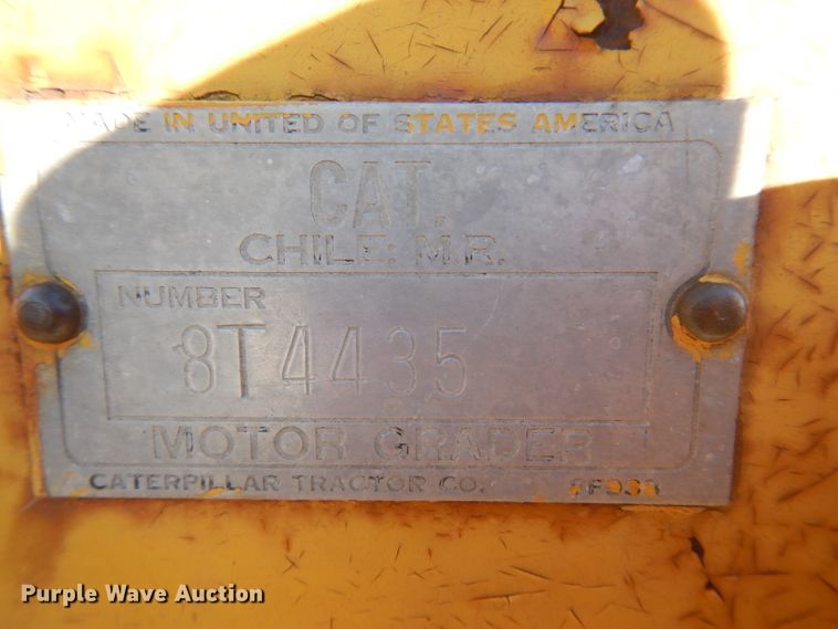 image for item EY9131 Caterpillar  rigid frame motor grader