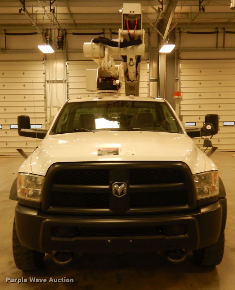 image for item EY9146 2015 Dodge Ram 5500  bucket truck