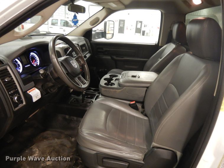 image for item EY9146 2015 Dodge Ram 5500  bucket truck