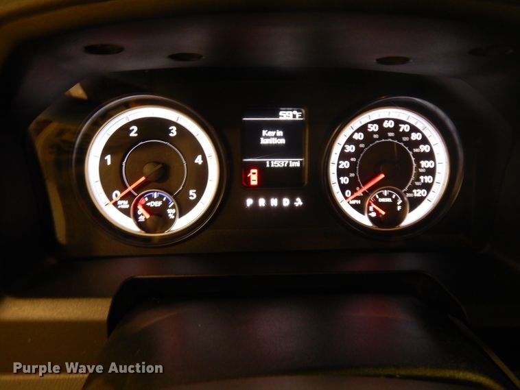 image for item EY9146 2015 Dodge Ram 5500  bucket truck