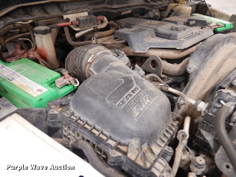 image for item EY9146 2015 Dodge Ram 5500  bucket truck