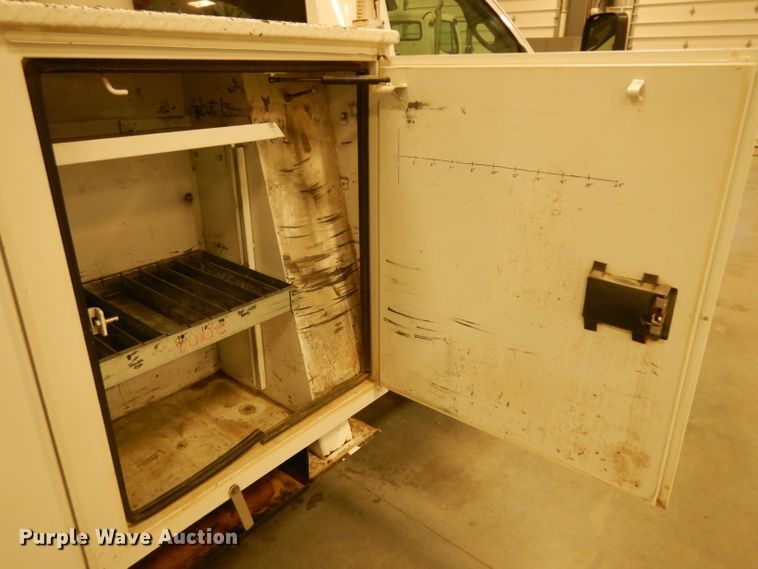 image for item EY9146 2015 Dodge Ram 5500  bucket truck