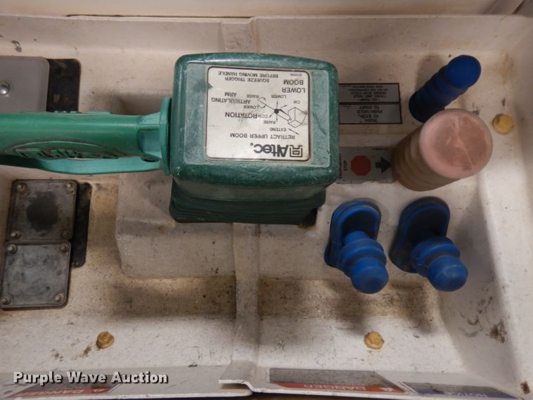 image for item EY9146 2015 Dodge Ram 5500  bucket truck