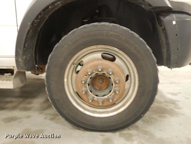 image for item EY9146 2015 Dodge Ram 5500  bucket truck