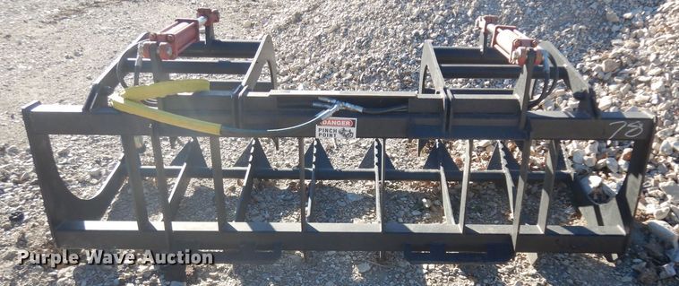 image for item EY9173 77"W skid steer grapple bucket