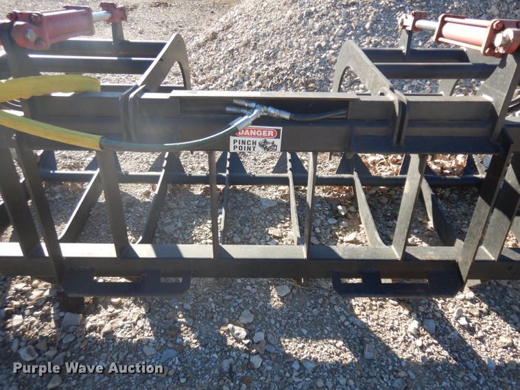 image for item EY9173 77"W skid steer grapple bucket