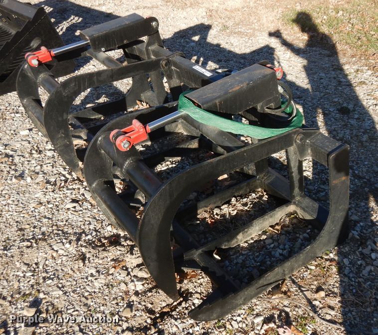 image for item EY9176 71"W skid steer grapple bucket