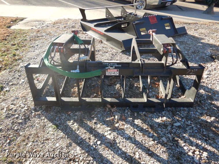 image for item EY9176 71"W skid steer grapple bucket