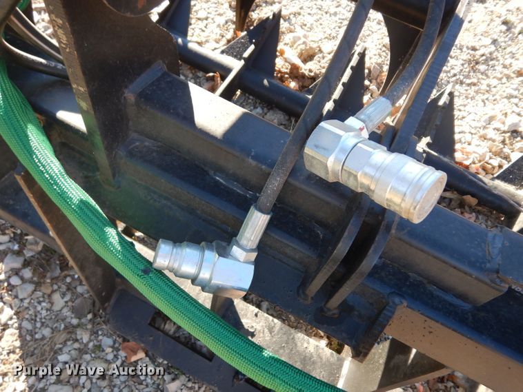 image for item EY9176 71"W skid steer grapple bucket