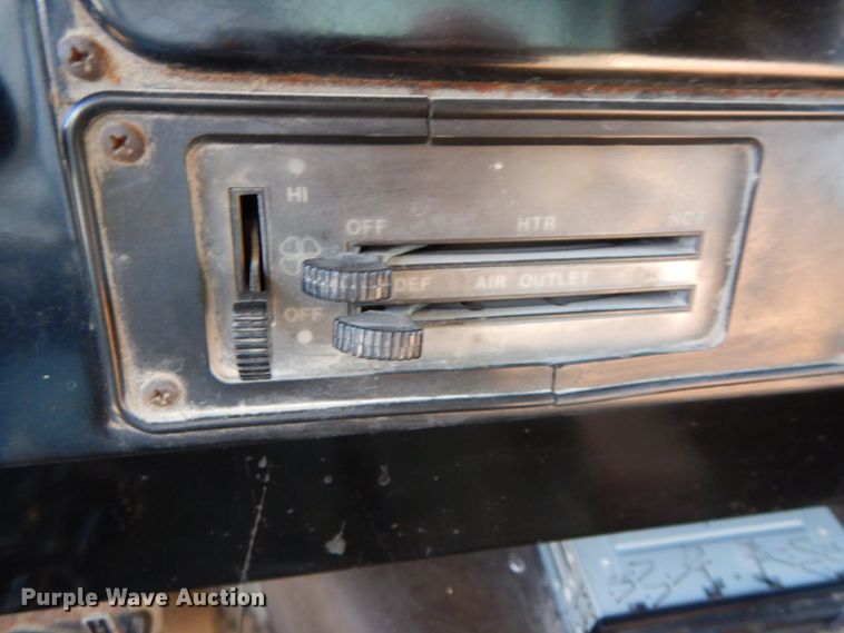 image for item FG9712 1989 International 1754  dump truck