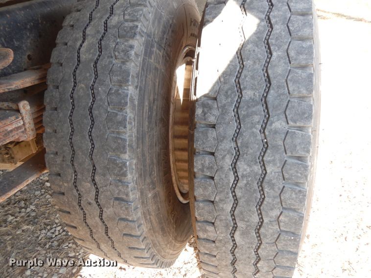 image for item FG9712 1989 International 1754  dump truck